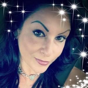 Meet your Posher, Lynn